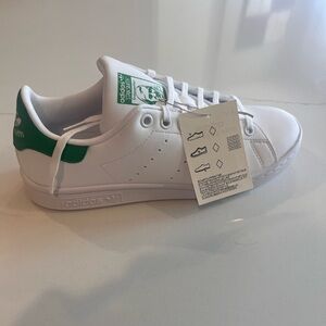 Adidas Stan smith shoes